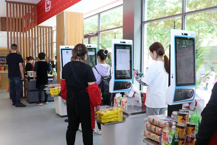 Building a self-payment kiosk system in a high school canteen